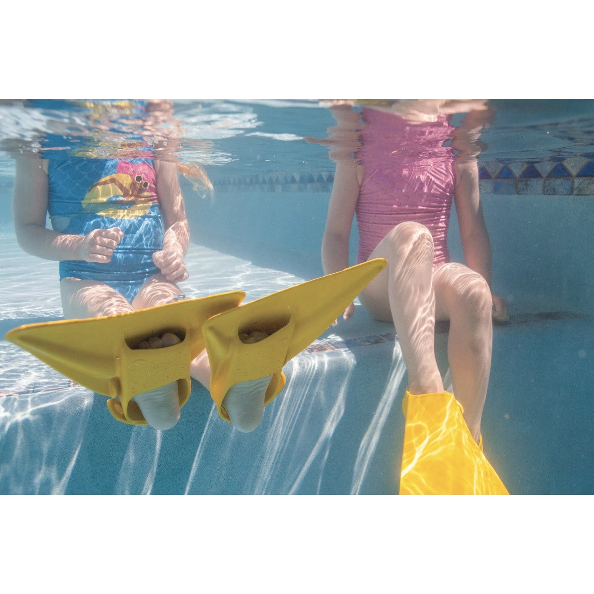 FINIS® Fishtail 2 Fins | Learn-To-Swim Fins