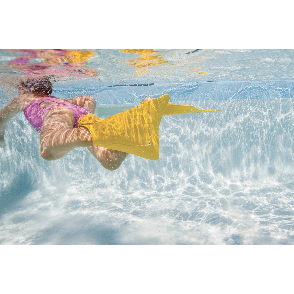 FINIS® Fishtail 2 Fins | Learn-To-Swim Fins