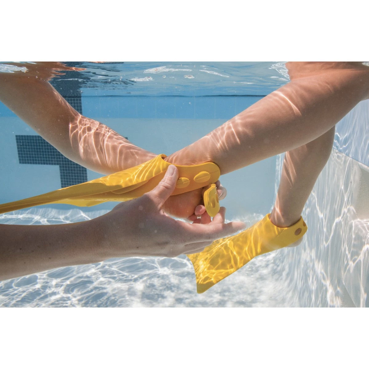 FINIS® Fishtail 2 Fins | Learn-To-Swim Fins