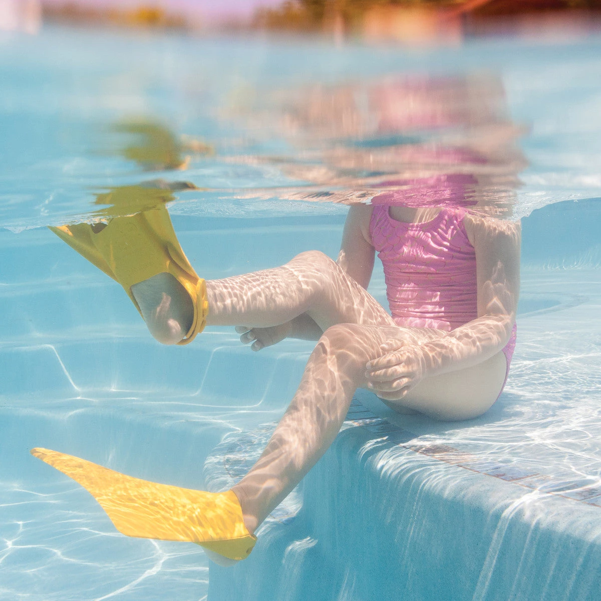 FINIS® Fishtail 2 Fins | Learn-To-Swim Fins