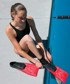 FINIS® Skin Socks | Nylon/Spandex Swim Socks Technical