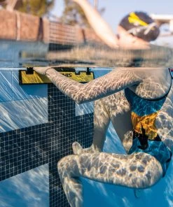 FINIS® Backstroke Start Wedge | Adjustable Nonslip Backstroke Starting Wedge