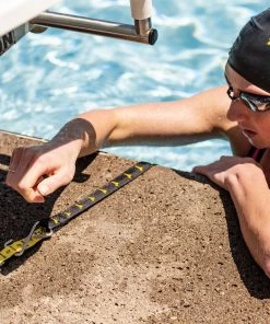 FINIS® Backstroke Start Wedge | Adjustable Nonslip Backstroke Starting Wedge