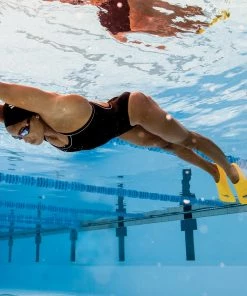 FINIS® Zoomers® Gold | Short Blade Training Fins