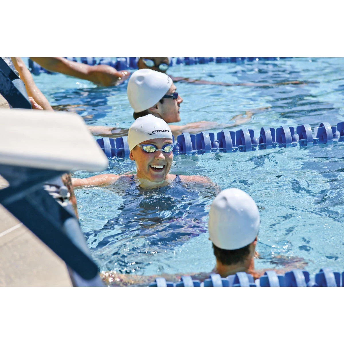 FINIS® Dome Silicone Cap | Seamless Competition Swim Cap Swim Fast⚡