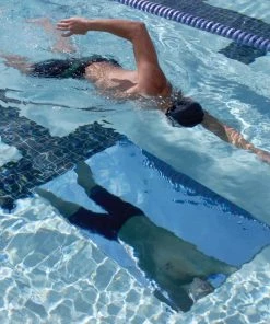 FINIS® Pool Mirror | Underwater Mirror